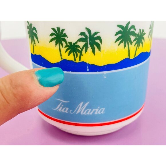 Vintage Arcopal cups, tropical Tia Maria mugs, French milk glass, as a pair - Picture 10 of 10